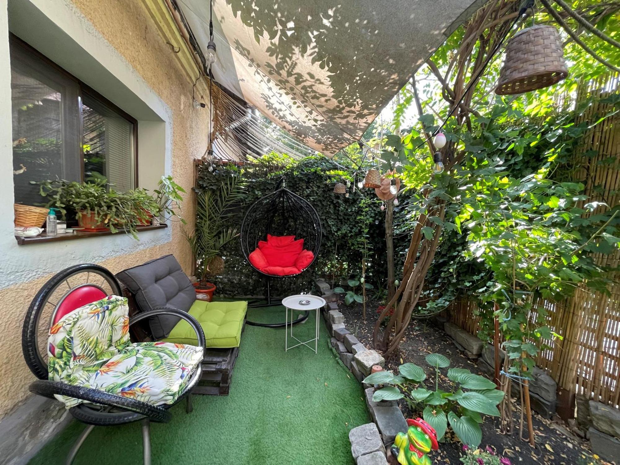 City Garden Apartments Bucarest Esterno foto