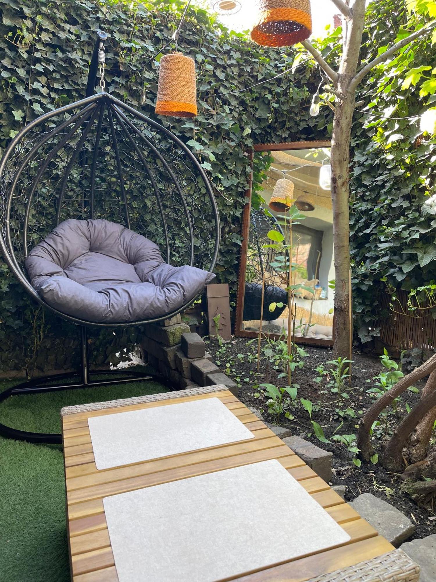 City Garden Apartments Bucarest Esterno foto